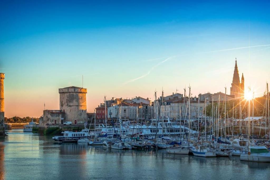 Plein Charme Aux Minimes Terrasse Calme + Parking Apartment La Rochelle  Luaran gambar